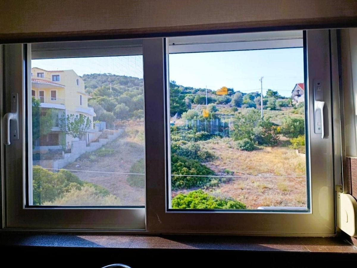 Petros House Artemis - Near The Airport Vila Exterior foto